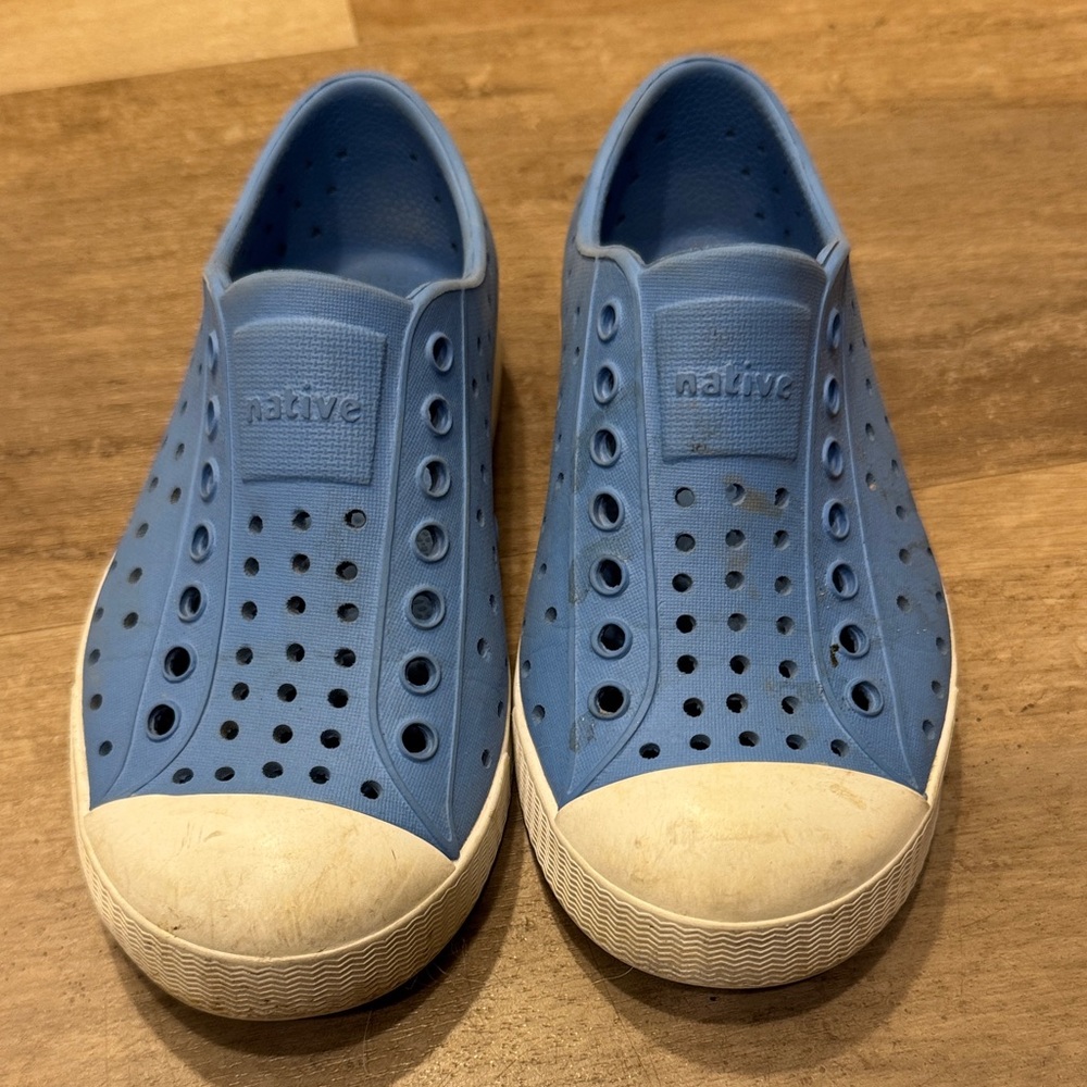 Native Perforated Blue Casual Shoes